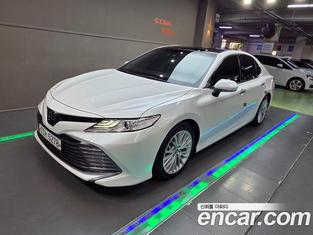 Toyota Camry 2.5 — пробег 83 387 км — фото 1 из 5