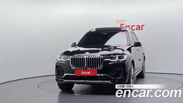 BMW X7 xDrive 40i Design Pure Excellence 7-Seater — пробег 41 210 км — фото 3 из 5
