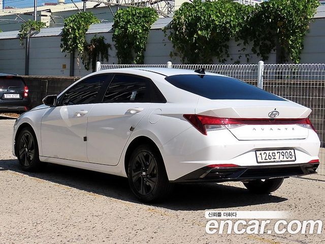 Hyundai AVANTE из Кореи Encar