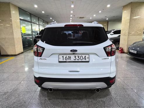 Ford Kuga 2.0 Diesel Trend — пробег 185 710 км — фото 4 из 5