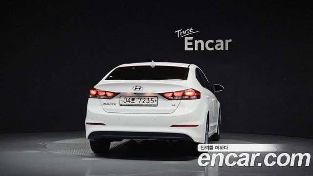 Hyundai AVANTE из Кореи Encar
