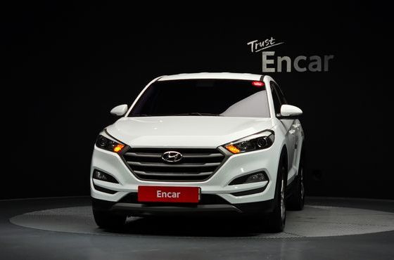 Hyundai Tucson Diesel 2.0 2WD Style — пробег 76 584 км — фото 3 из 5
