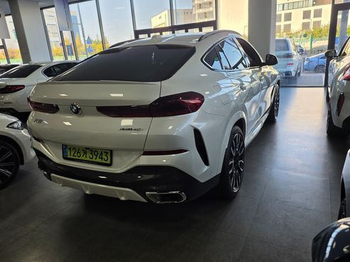 BMW X6 xDrive40i M Sport — пробег 5 598 км — фото 2 из 5