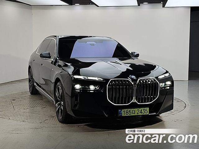 BMW 7-Series 750e xDrive M Sport — пробег 20 754 км — фото 2 из 5