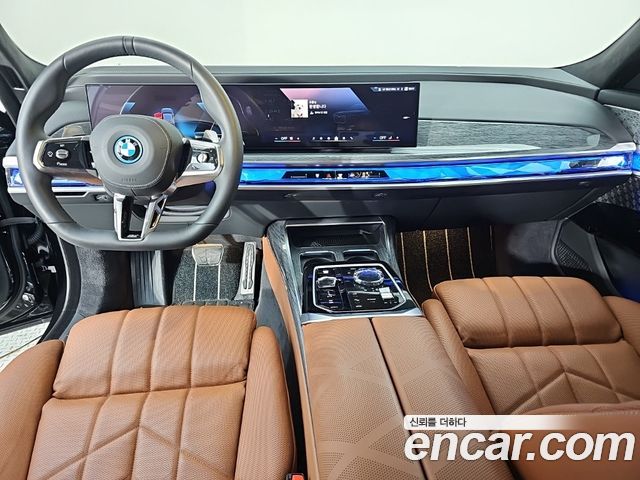 BMW 7-Series 750e xDrive M Sport — пробег 20 754 км — фото 5 из 5