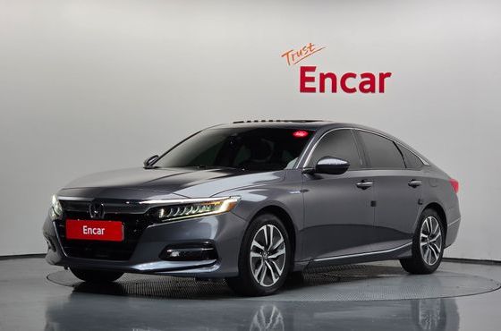 Honda Accord 2.0 Hybrid Touring — пробег 221 117 км — фото 1 из 5
