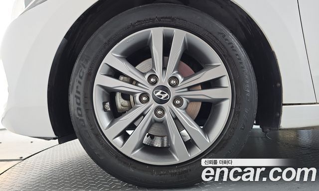 Hyundai AVANTE 1.6 GDI Modern — пробег 130 882 км — фото 5 из 5