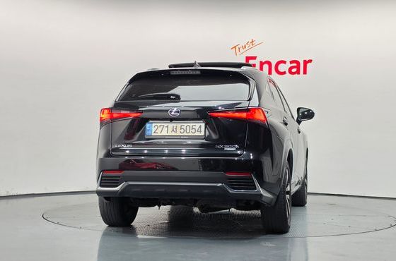 Lexus NX Executive — пробег 149 651 км — фото 4 из 5