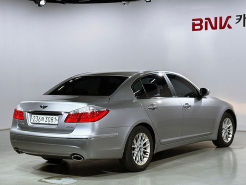 Hyundai Genesis BH 330 GRAND PRIME PACK — пробег 208 877 км — фото 2 из 5