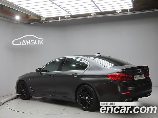 BMW 5-Series 530i M Sport Package Plus — пробег 80 000 км — фото 3 из 5