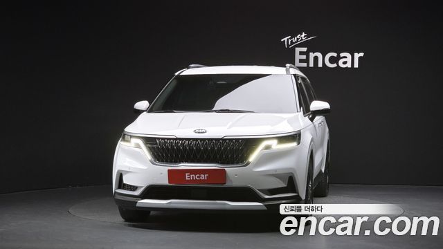 Kia Carnival Diesel 9-Seater Prestige — пробег 130 092 км — фото 3 из 5