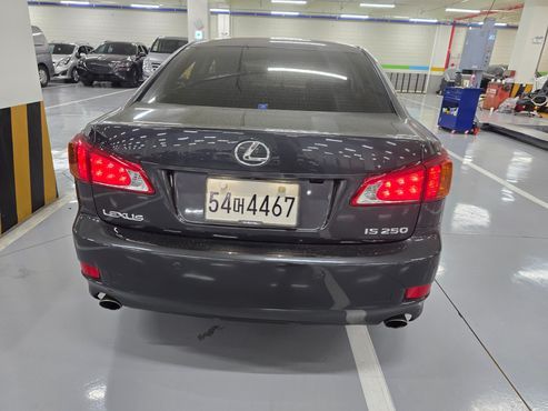 Lexus IS Premium XE20 — пробег 137 483 км — фото 4 из 5