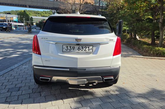 Cadillac XT5 3.6 Platinum — пробег 98 617 км — фото 2 из 5