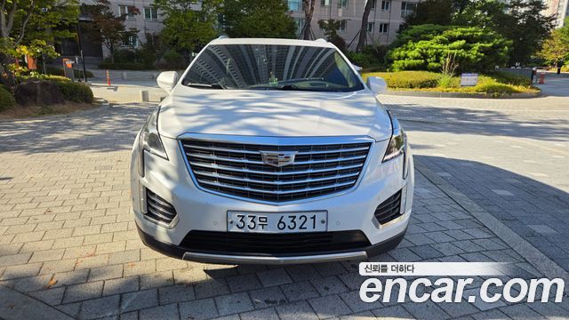 Cadillac XT5 3.6 Platinum — пробег 98 617 км — фото 3 из 5
