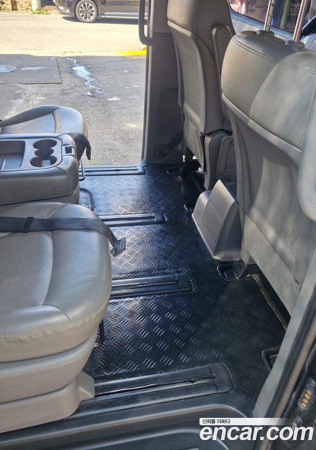 Hyundai Starex 11-Seater Wagon Modern — пробег 132 054 км — фото 3 из 5