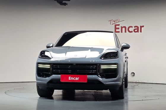 Porsche Cayenne 4.0 Turbo E-hybrid Coupe — пробег 18 912 км — фото 3 из 5
