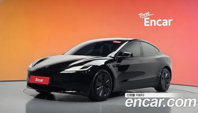 Tesla Model 3 Long Range AWD — пробег 17 437 км — фото 1 из 5