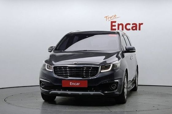 Kia Carnival 9-seater Prestige — пробег 134 567 км — фото 3 из 5