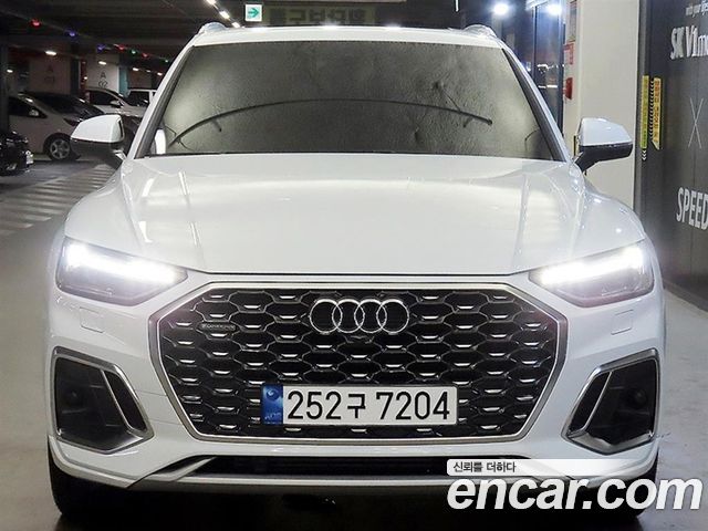 Audi Q5 45 TFSI Quattro Sportback Premium — пробег 20 077 км — фото 1 из 5