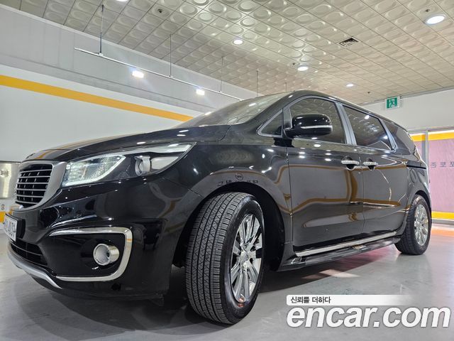 Kia Carnival из Кореи Encar
