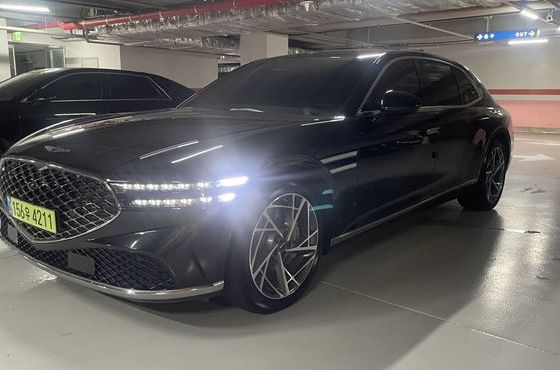 Genesis G90 Gasoline 3.5 Turbo AWD — пробег 12 939 км — фото 2 из 5