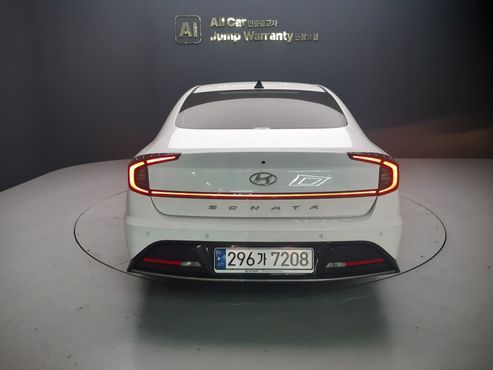 Hyundai Sonata 2.0 Premium Plus — пробег 135 000 км — фото 4 из 5