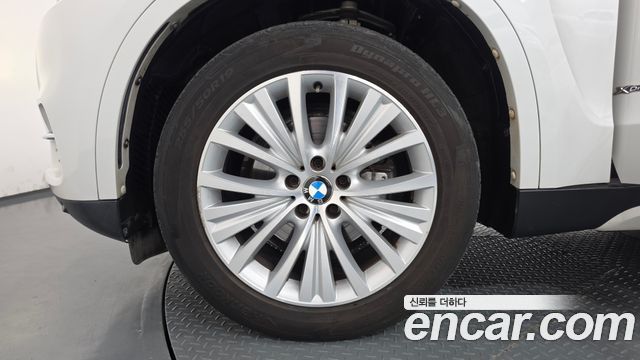 BMW X5 xDrive 30d — пробег 175 747 км — фото 5 из 5