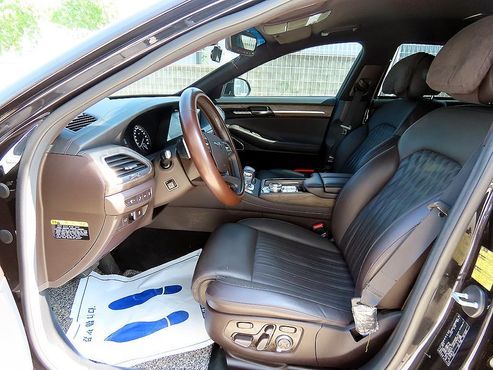 Genesis G90 3.3 T AWD Premium Luxury — пробег 88 409 км — фото 5 из 5