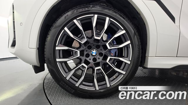 BMW X6 xDrive40i M Sport — пробег 90 937 км — фото 5 из 5