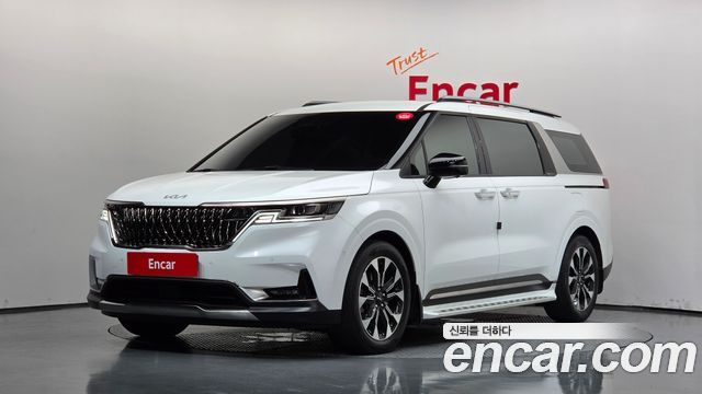Kia Carnival Gasoline 7-Seater Signature — пробег 52 091 км — фото 1 из 5