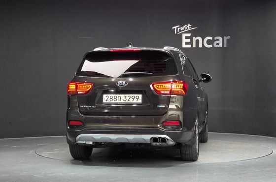 Kia Sorento Diesel 2.0 2WD Noblesse — пробег 98 460 км — фото 4 из 5