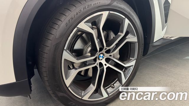 BMW X5 xDrive 40i xLine — пробег 9 011 км — фото 5 из 5