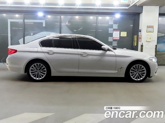 BMW 5-Series 530i xDrive Luxury Plus — пробег 159 248 км — фото 3 из 5