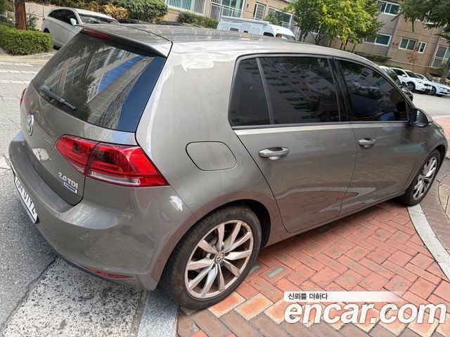 Volkswagen Golf 2.0 TDI — пробег 153 000 км — фото 2 из 5