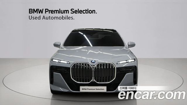 BMW 7-Series 750e xDrive M Sport — пробег 4 170 км — фото 3 из 5