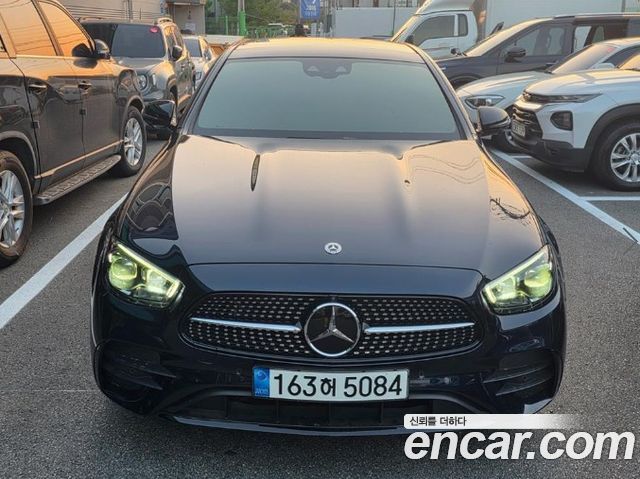 Mercedes-Benz E-Class E350 4MATIC AMG Line — пробег 32 078 км — фото 1 из 5