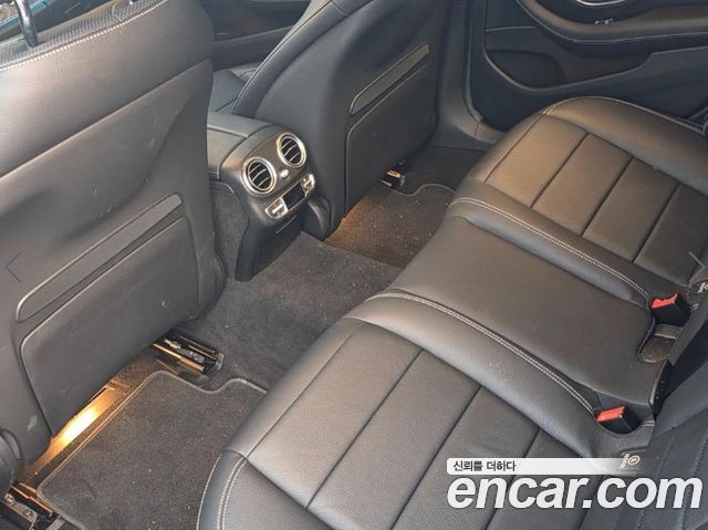 Mercedes-Benz E-Class E350 4MATIC AMG Line — пробег 32 078 км — фото 5 из 5