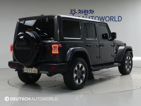 Jeep Wrangler 2.0 Overland 4Door — пробег 57 570 км — фото 2 из 5