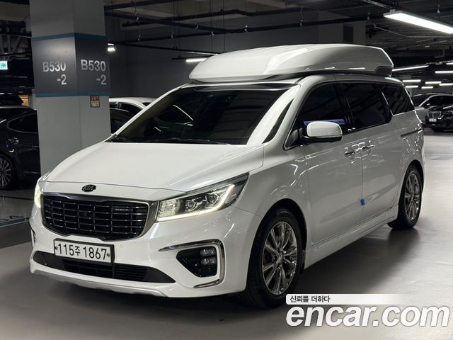 Kia Carnival Gasoline 9-Seater Hi-Limousine Noblesse Special — пробег 185 332 км — фото 2 из 5