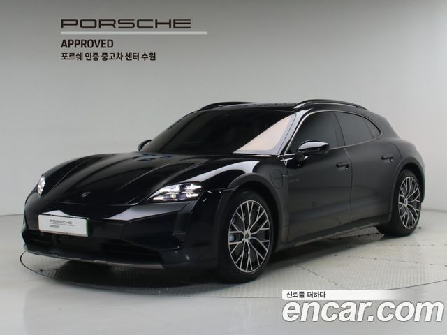 Porsche Taycan Turbo Cross Turismo — пробег 9 400 км — фото 1 из 5