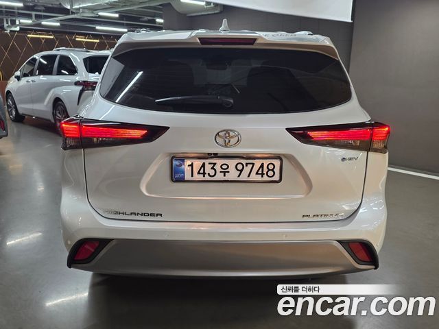 Toyota Highlander 2.5 4WD Platimum — пробег 2 455 км — фото 3 из 5