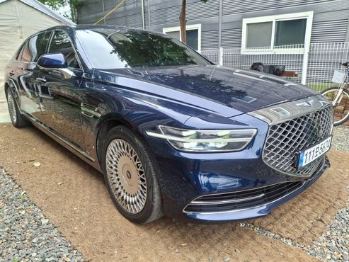 Genesis G90 5.0 AWD Limousine Prestige — пробег 82 300 км — фото 3 из 5