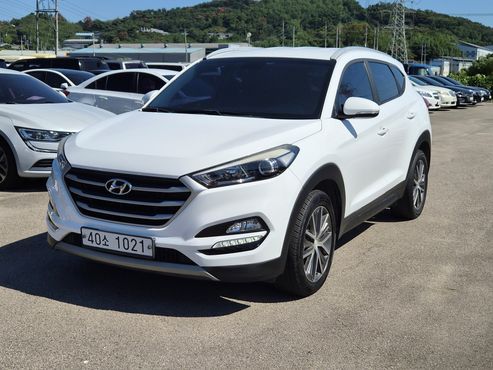 Hyundai Tucson Diesel 2.0 2WD Modern — пробег 186 777 км — фото 4 из 5