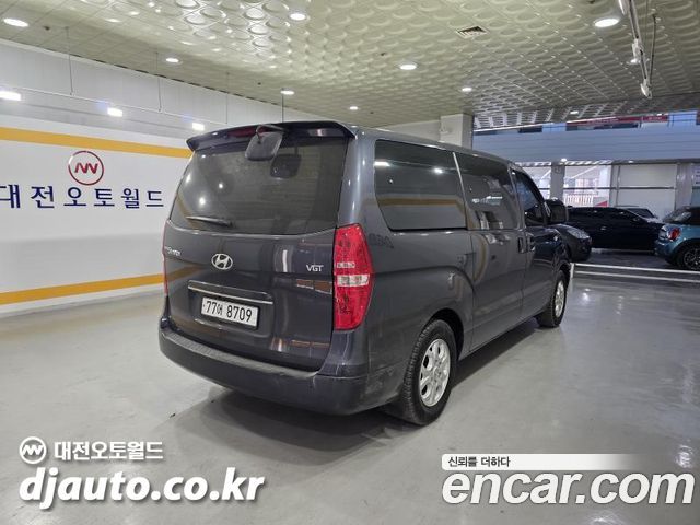 Hyundai Starex 12-Seater Wagon CVX Luxury — пробег 223 393 км — фото 5 из 5
