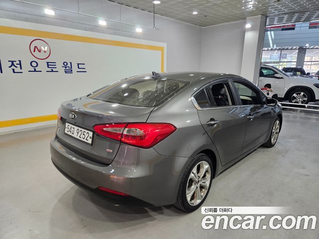 Kia K3 Luxury — пробег 99 190 км — фото 5 из 5