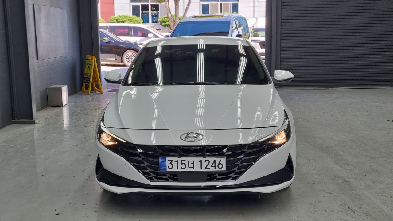Hyundai AVANTE из Кореи Encar