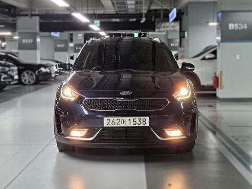 Kia Niro Luxury — пробег 148 660 км — фото 3 из 5
