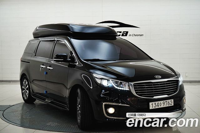 Kia Carnival 9-seater Hi-Limousine Luxury — пробег 94 075 км — фото 4 из 5