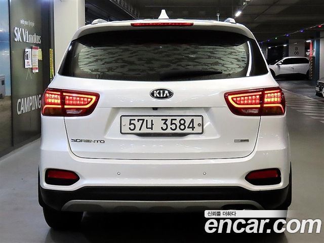 Kia Sorento Diesel 2.0 2WD Prestige — пробег 134 748 км — фото 5 из 5