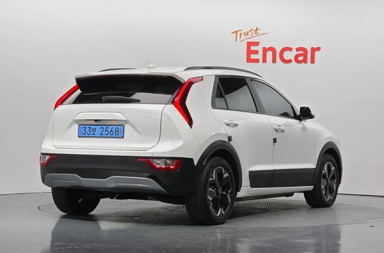 Kia Niro Air — пробег 52 463 км — фото 2 из 5